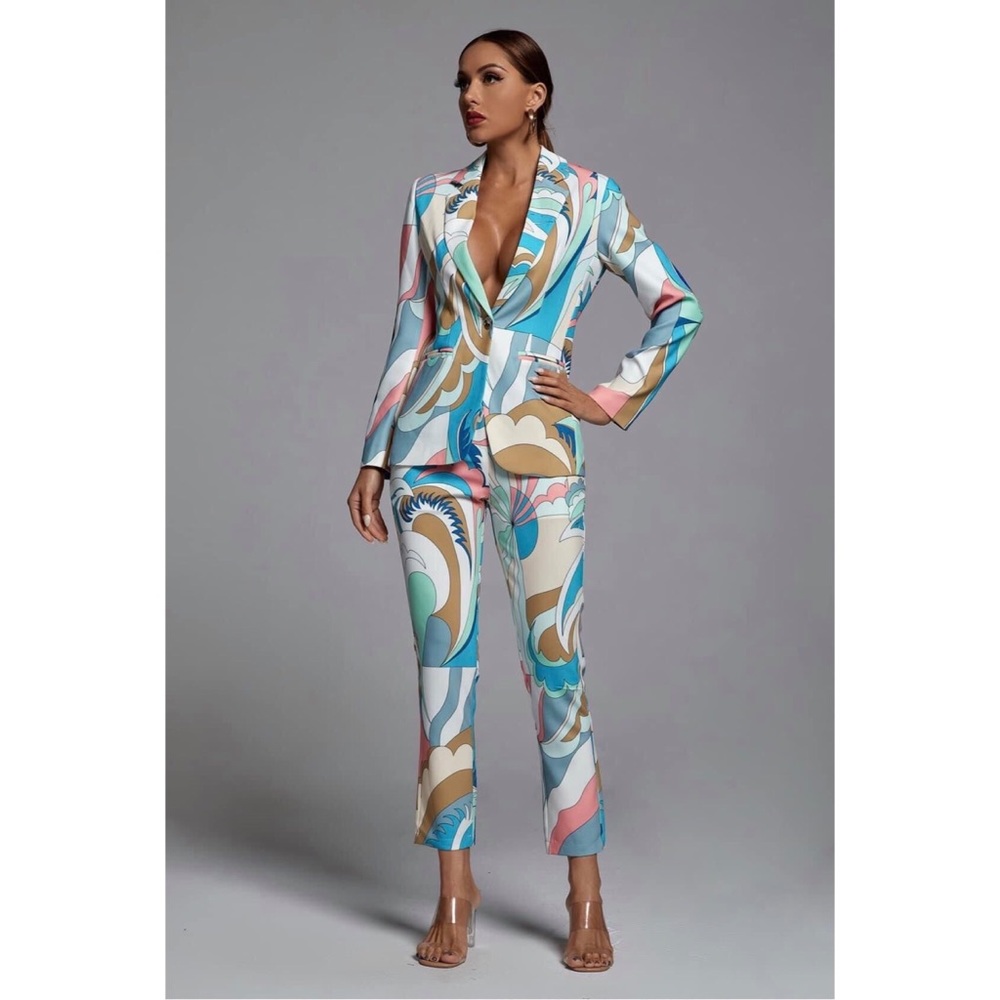 Blazer set- Bella Barnett